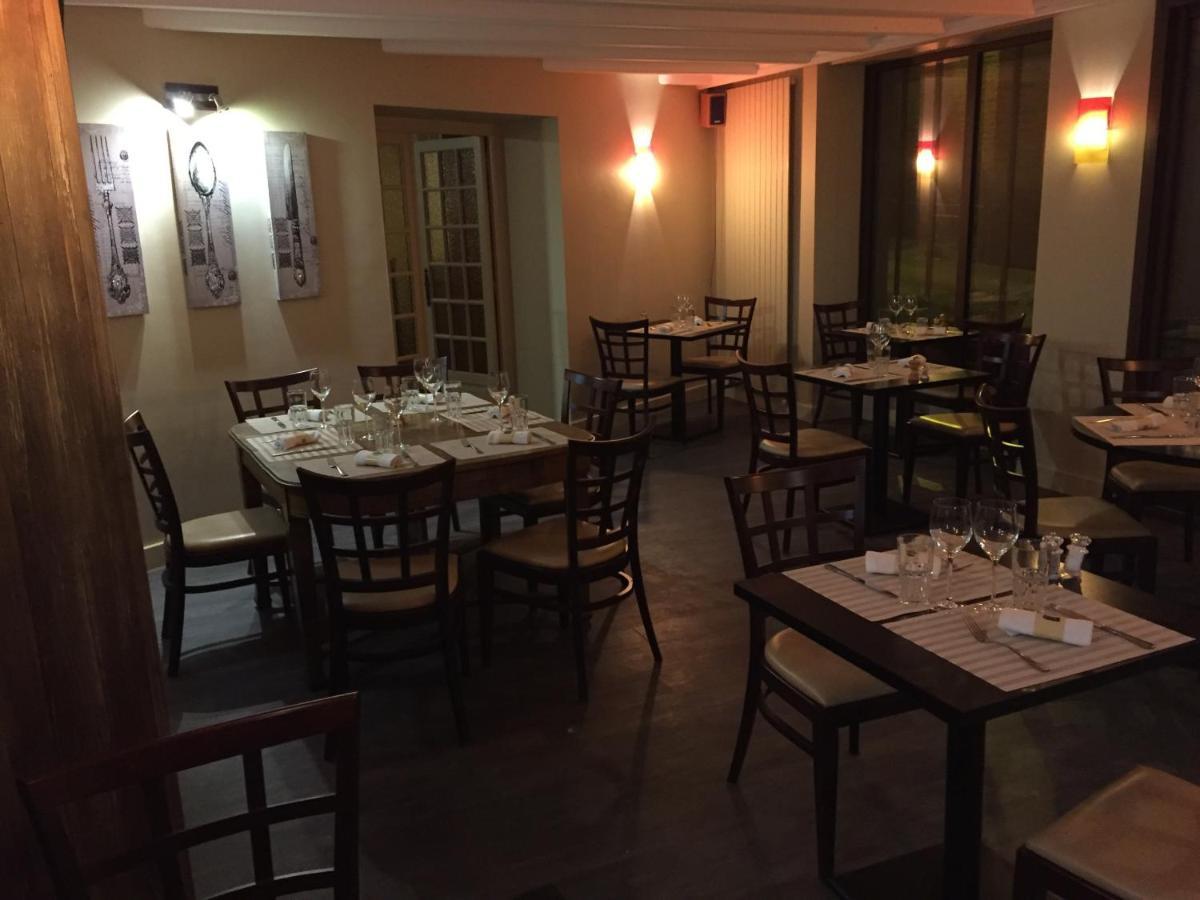Le Petit Keriquel Hotell La Chapelle-Caro Exteriör bild